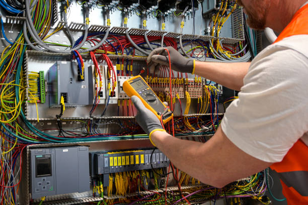 Best Electrical Contractors for Businesses  in Sandusky, OH